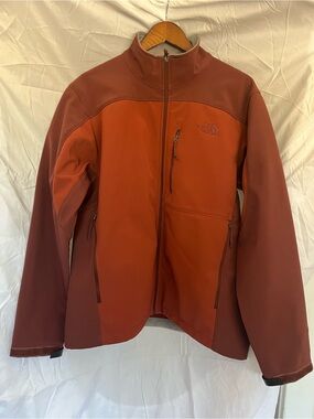 North Face Men’s Rust-Orange Softshell & Fleece Interior Zip-Up Jacket, Size L